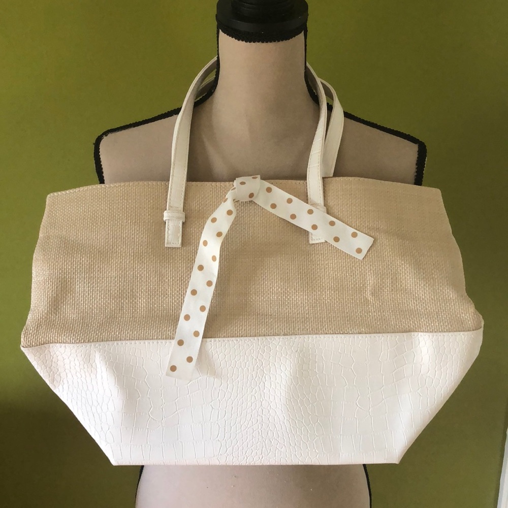 White Alligator Print And Beige Woven Bag NWT